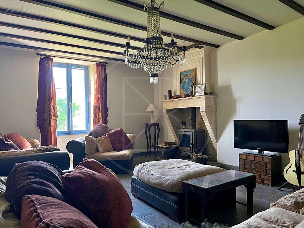 Maison à SAUVETERRE-DE-GUYENNE