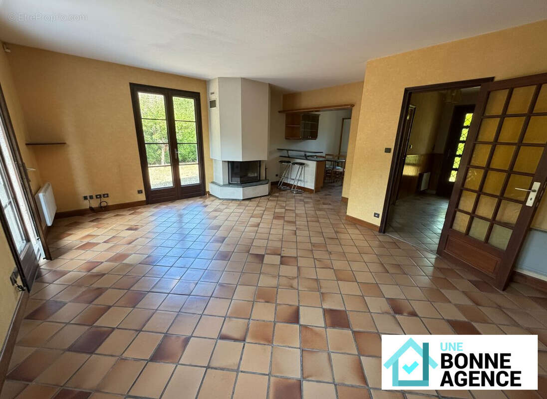 Maison 130 m² à Orleans  - photo 4