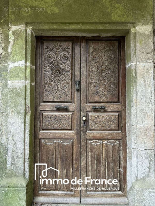 Maison à RIEUPEYROUX