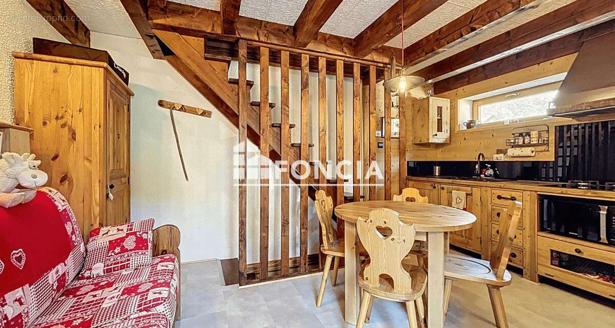 Maison à SAINT-MARTIN-DE-BELLEVILLE