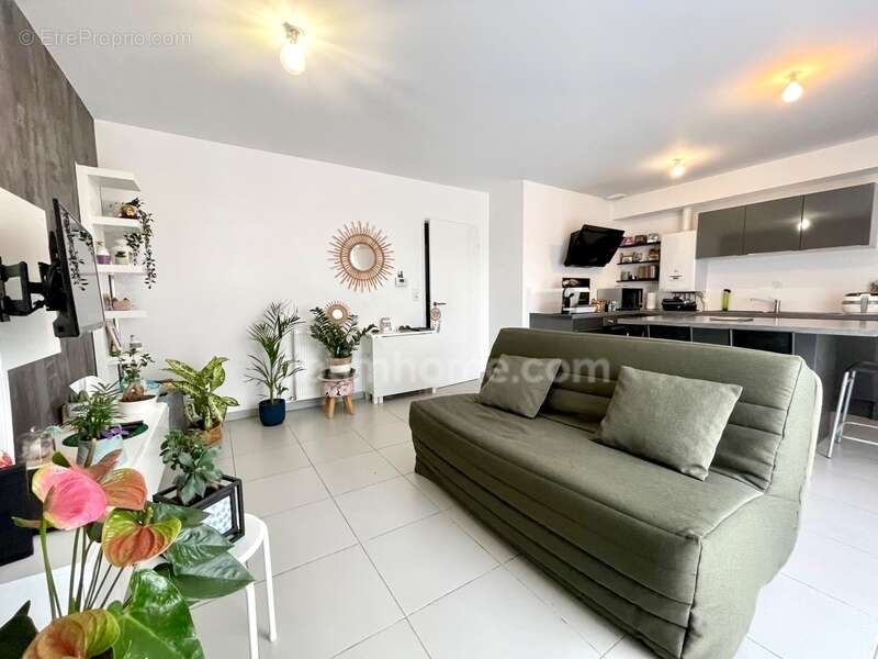 Appartement à CANDILLARGUES