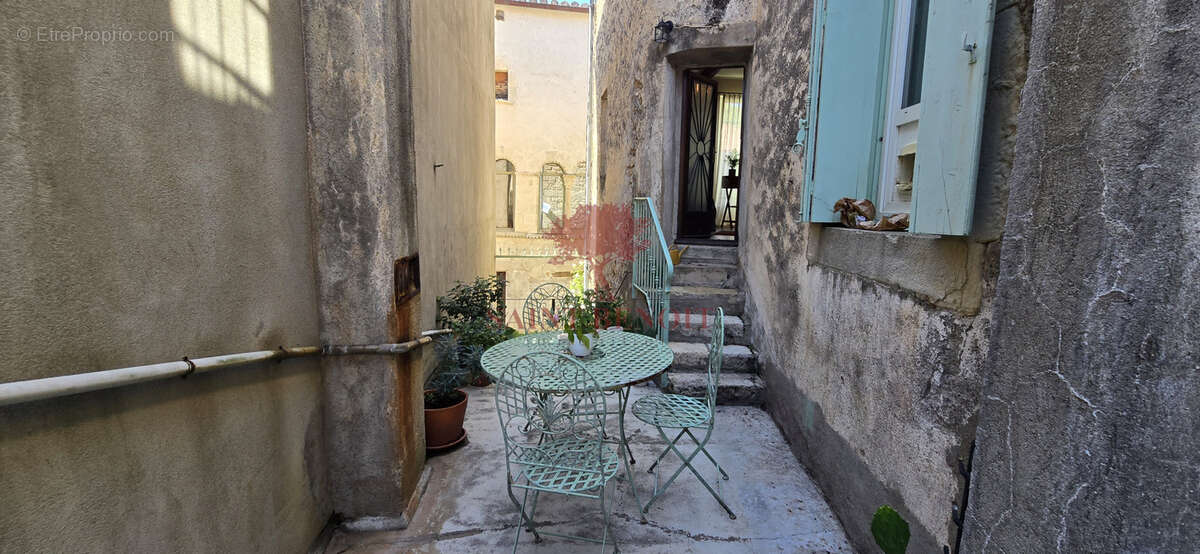 Maison à VILLEMAGNE-L'ARGENTIERE