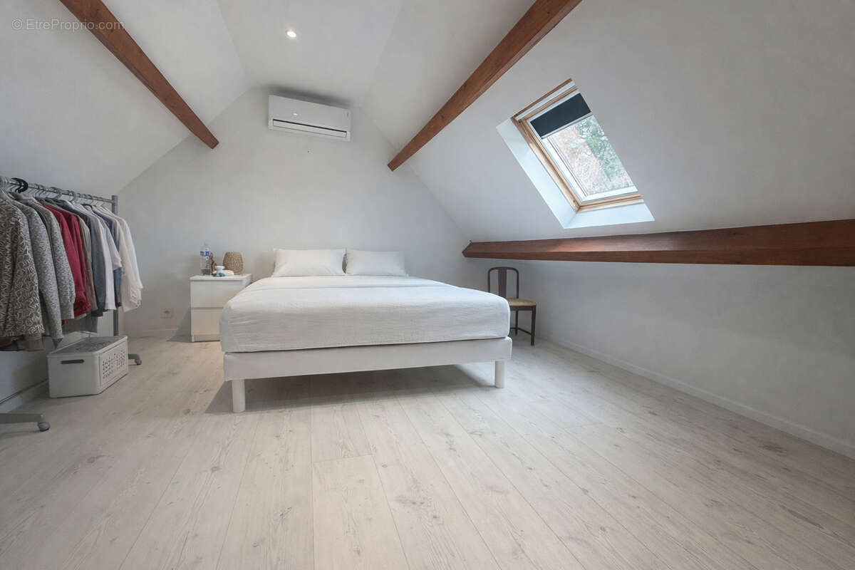 Maison Mandres 6 pièce(s) 173 m2 - photo 9