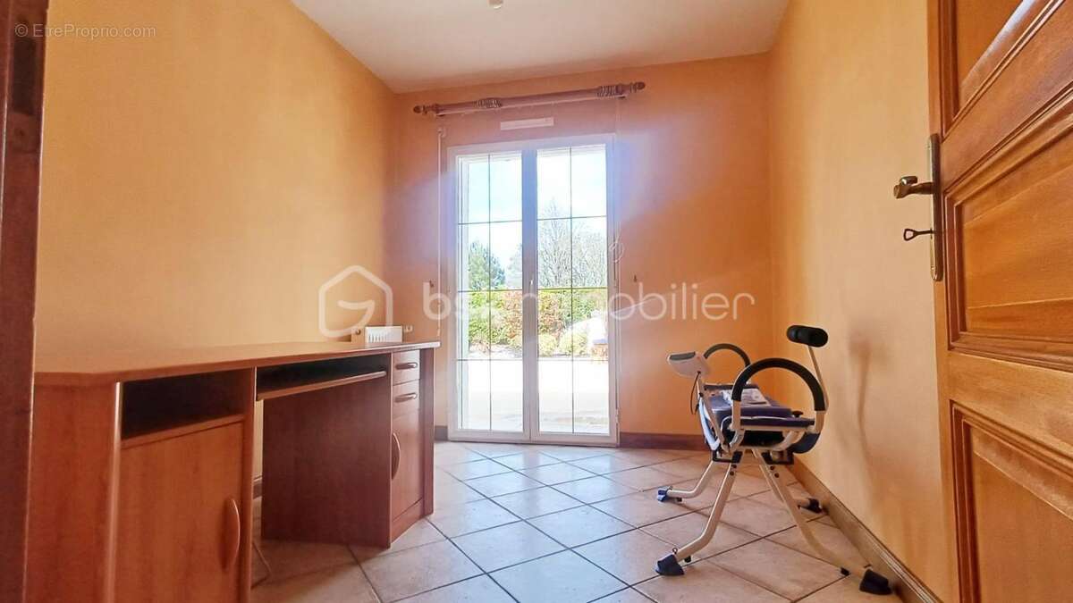 Maison spacieuse et confortable avec piscine entre le bourg et Bourgenay ! - photo 7