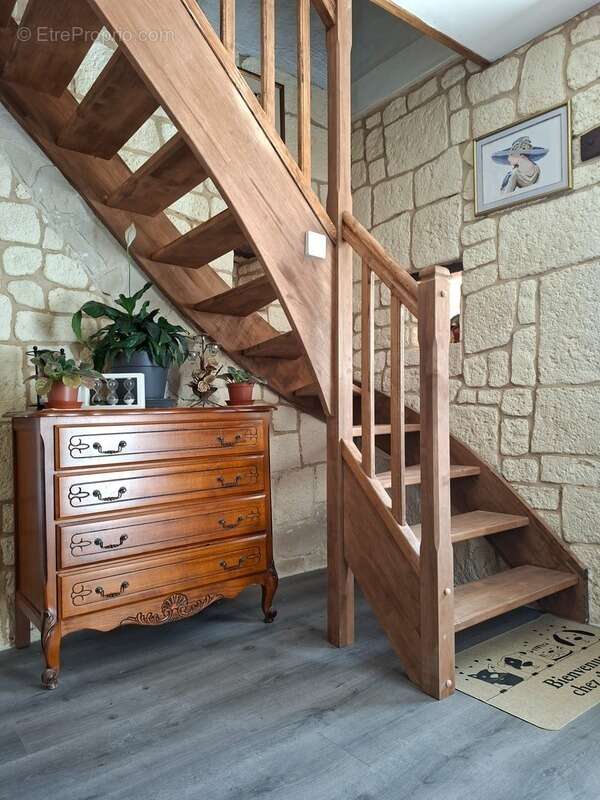 Maison à FRESNAY-SUR-SARTHE