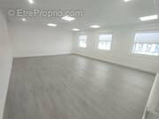 Commerce à SAINT-QUENTIN-FALLAVIER