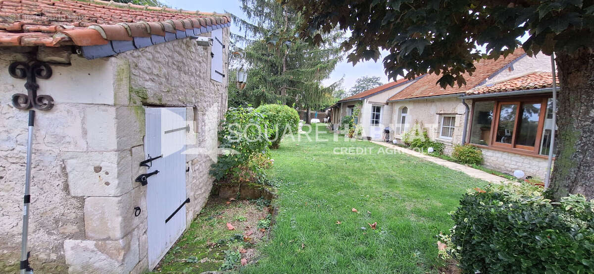 Maison à L&#039;ILE-BOUCHARD