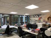 Photo 1 - Commerce à TROYES