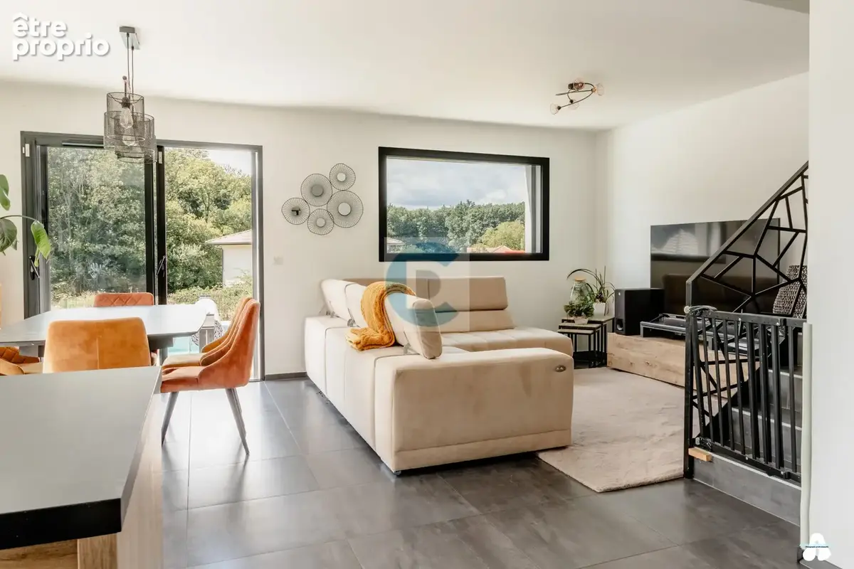 Maison contemporaine 2022 avec piscine - Cranves-Sales - Proche Genève - photo 5