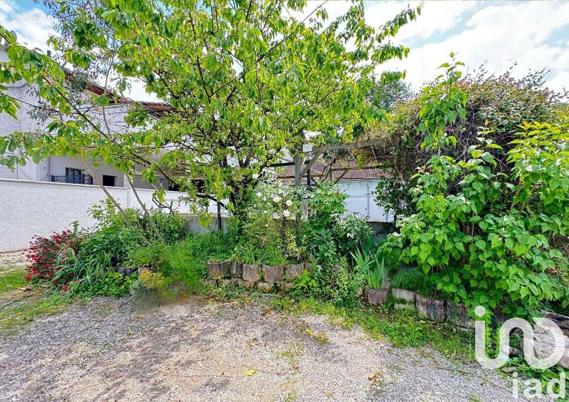 Photo 7 - Maison à MONTAGNIEU