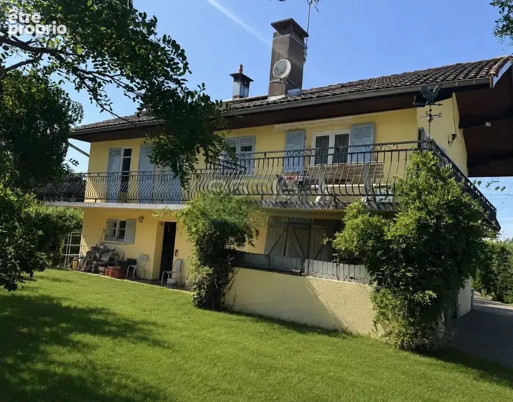 Photo Autres à Saint-Quentin-Fallavier au prix de 67 500€