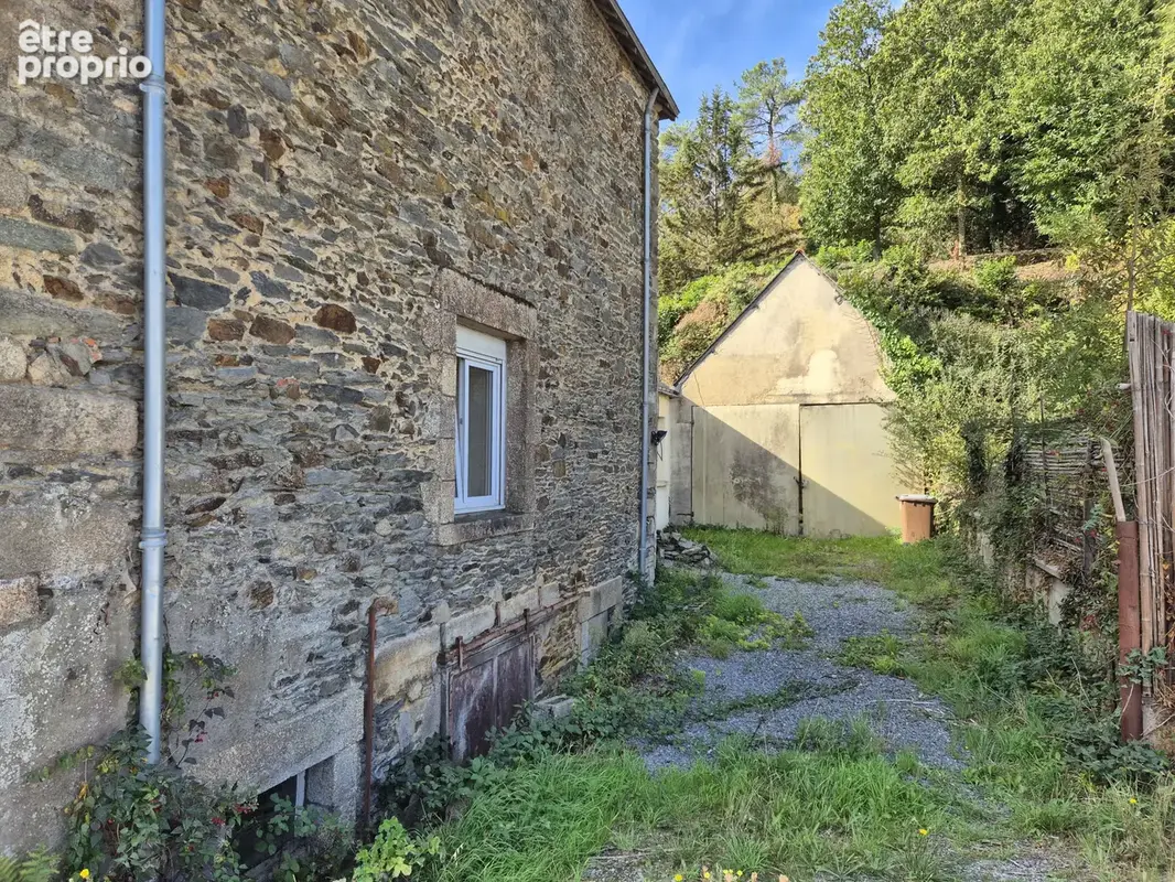 Maison 6 pièces en bordure de l'Oust à Saint-Jean-la-Poterie. - photo 3