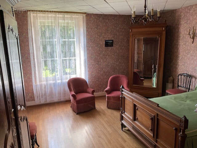 Maison à BLEURVILLE