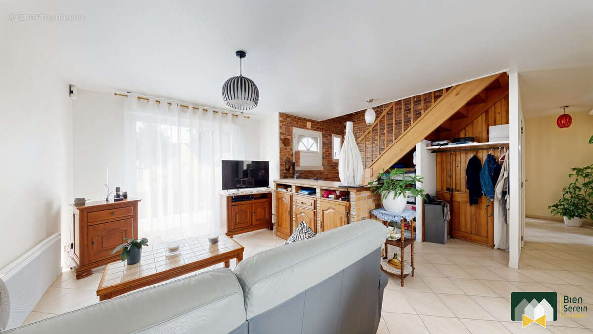 Maison à POISVILLIERS