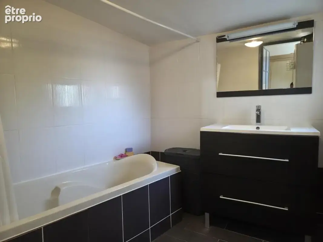 Maison 3 pièces 93 m² à vendre à Loigne-Sur-Mayenne (53200) - photo 8