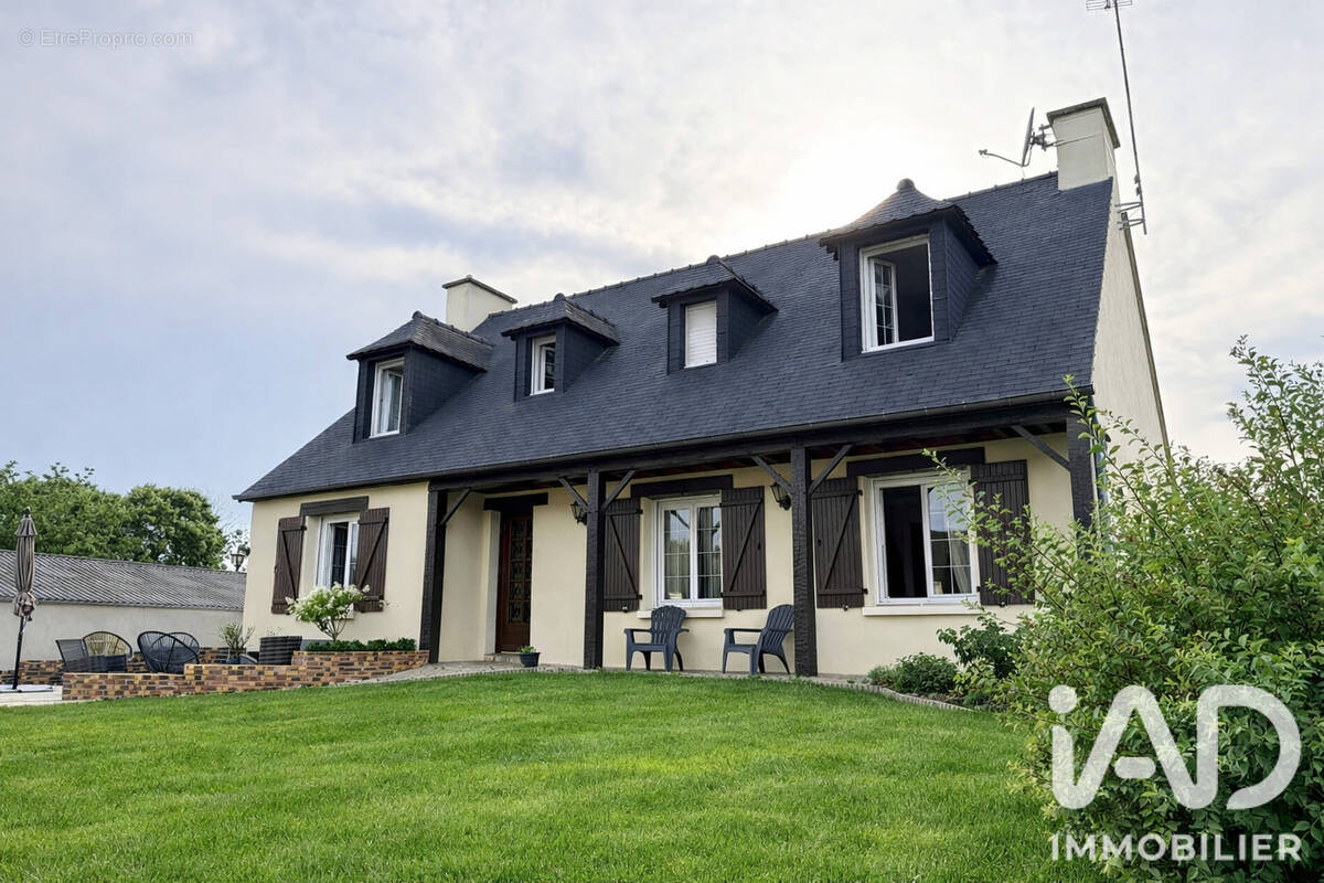 Photo 1 - Maison à DUCEY