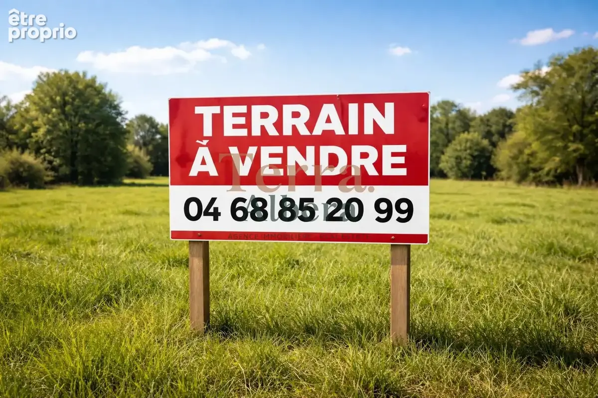 Terrain à LES CLUSES