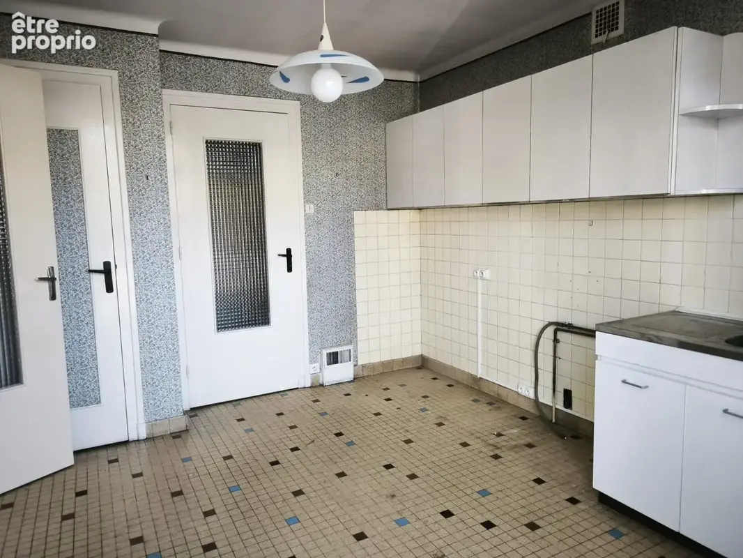 Maison 5 pièces 75 m² à vendre à La Grand-Croix (42320) - photo 5