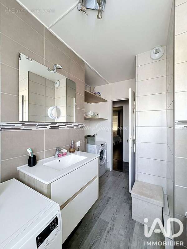 Photo 7 - Appartement à SARTROUVILLE