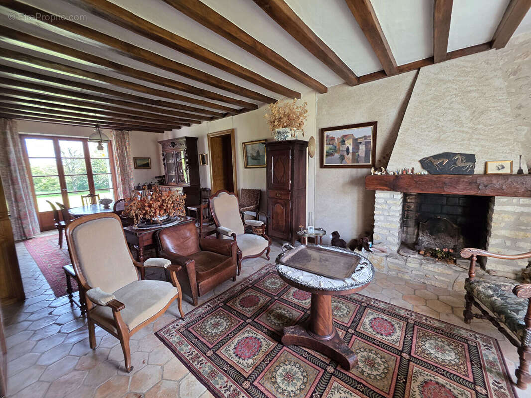 Maison à BOSSAY-SUR-CLAISE