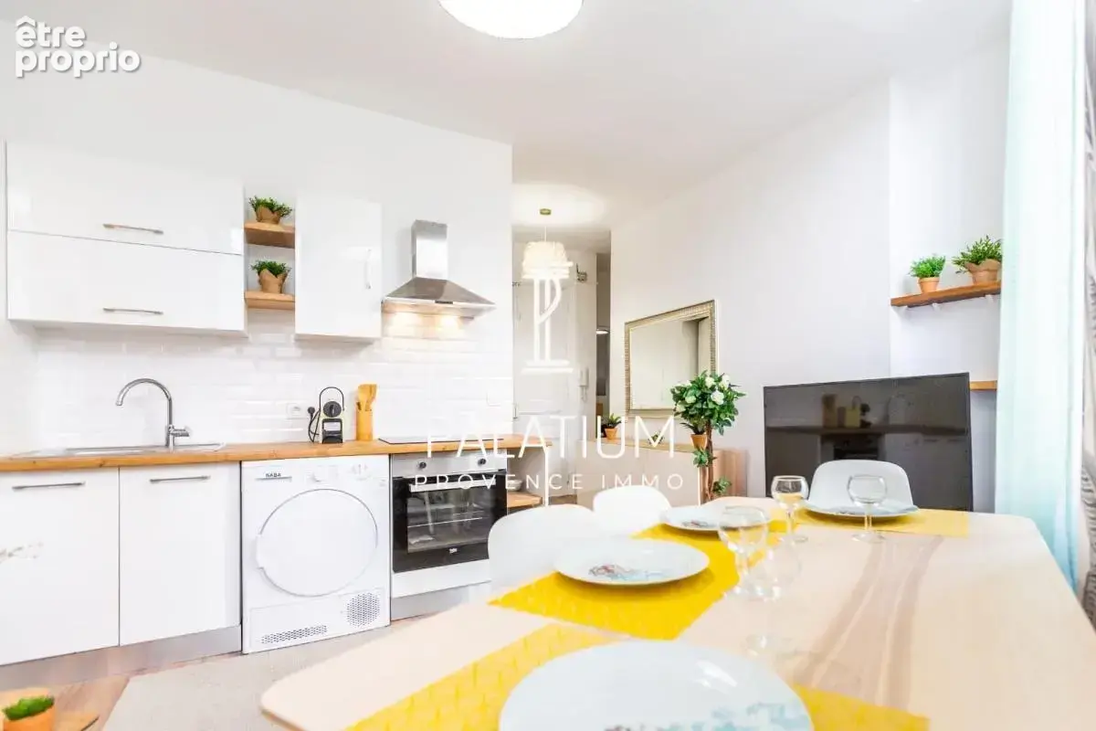 Appartement T3 rénové de 45 m² – Marseille 1er - photo 5