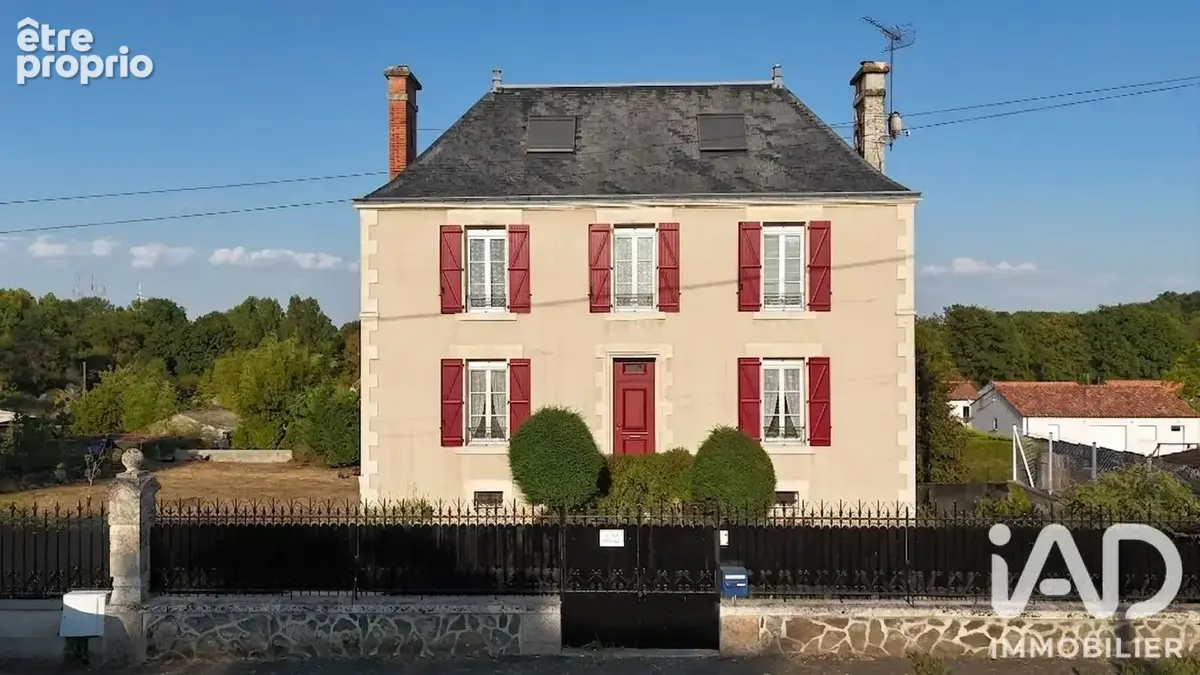 Photo 1 - Maison à CHANTONNAY
