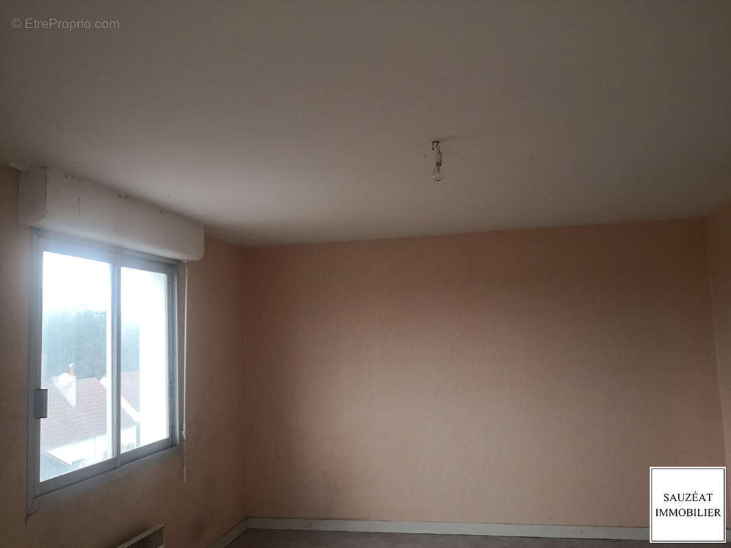 Appartement à SAINT-BENOIT-DU-SAULT