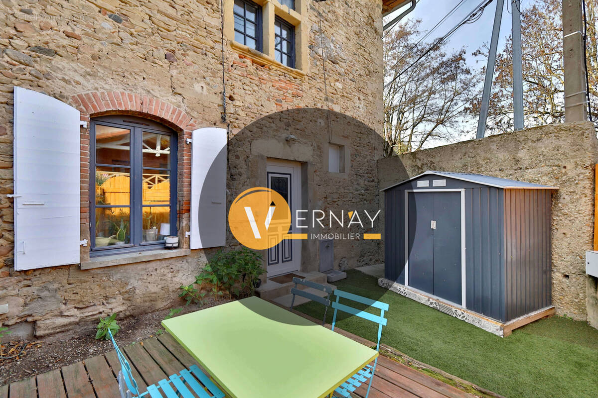 Maison à OYTIER-SAINT-OBLAS