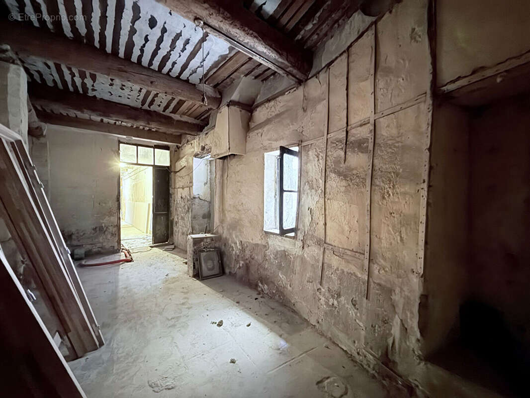 Atelier à rénover + Garage Beziers 69.46 m2 - photo 7