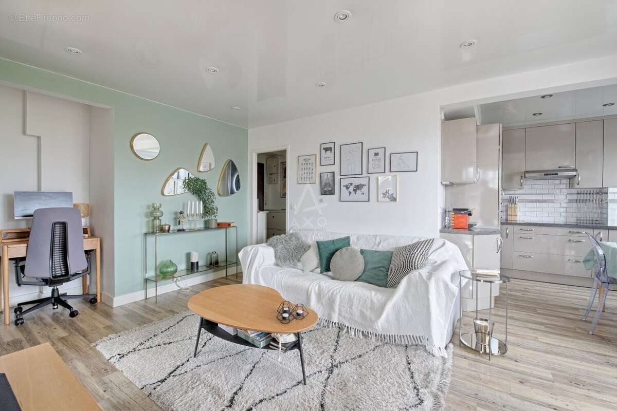 Appartement à SAINT-MAUR-DES-FOSSES