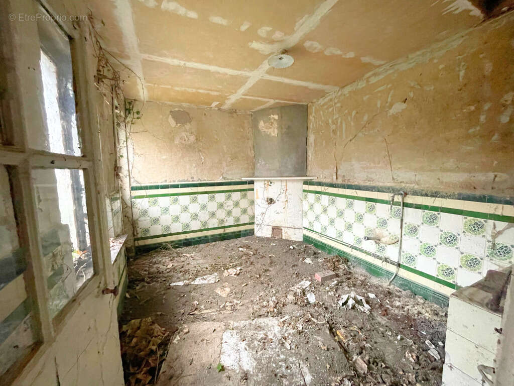 Maison à ESTREE-BLANCHE