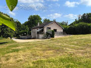 Maison à CHENECEY-BUILLON