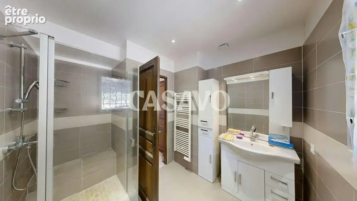 Vente Maison 4 pièces de 120m² - 83630 Régusse - photo 13