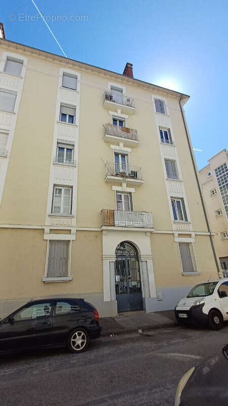 Appartement à GRENOBLE