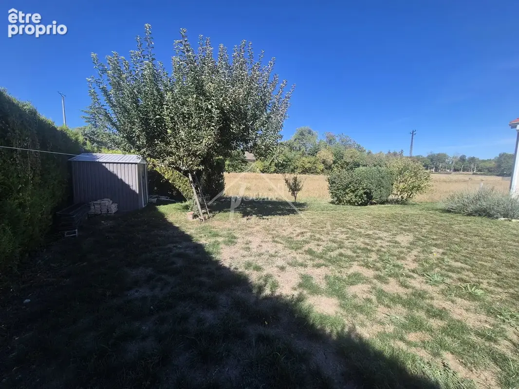 Maison neuve, trois chambres et jardin - photo 2