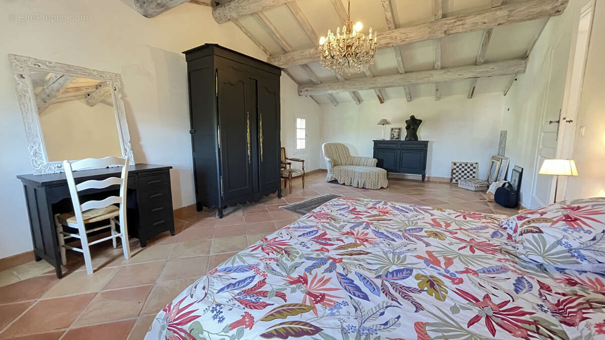 Maison à MORMOIRON
