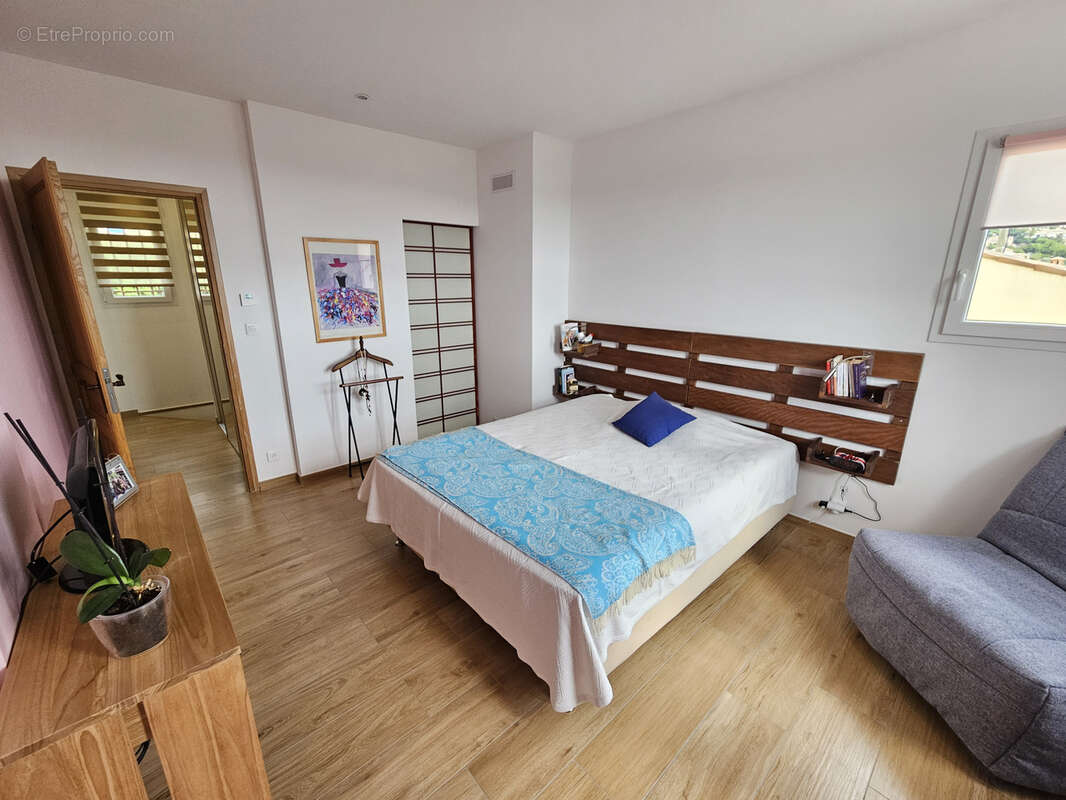 Maison à SAINT-JEANNET