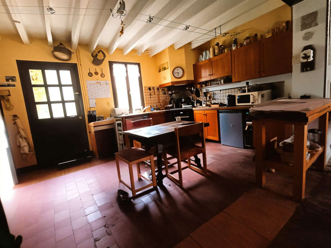 Maison à IVRY-LE-TEMPLE