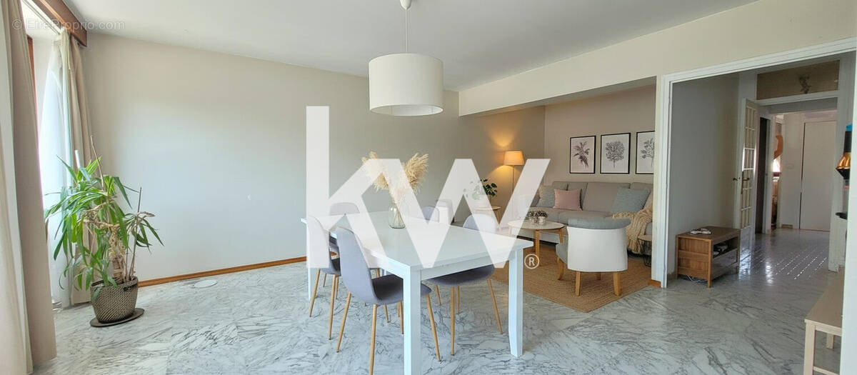 Appartement à SAINT-ETIENNE