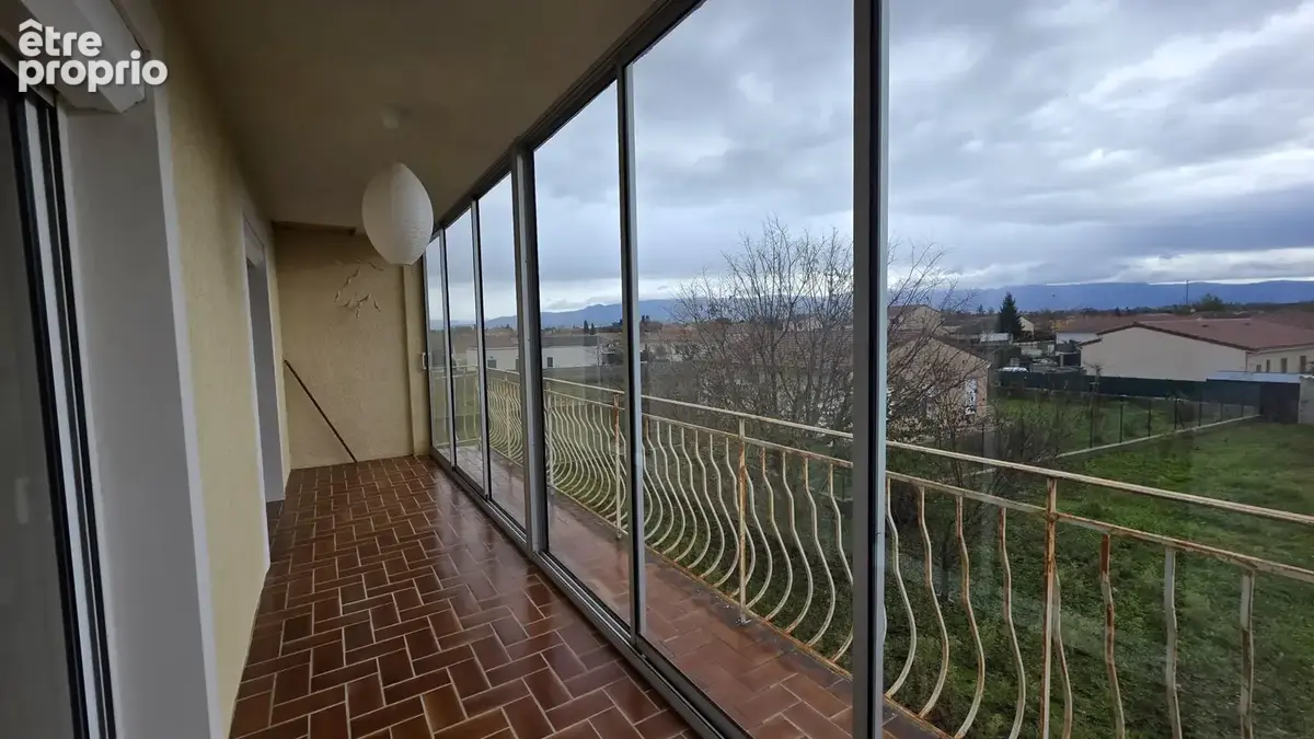 Quartier résidentiel maison T6 sur une parcelle de 1077m2 - photo 11
