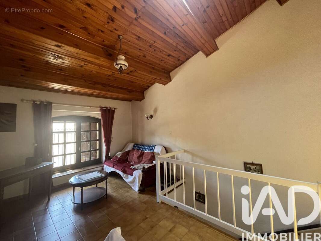 Photo 6 - Maison à VILLENEUVE-MINERVOIS