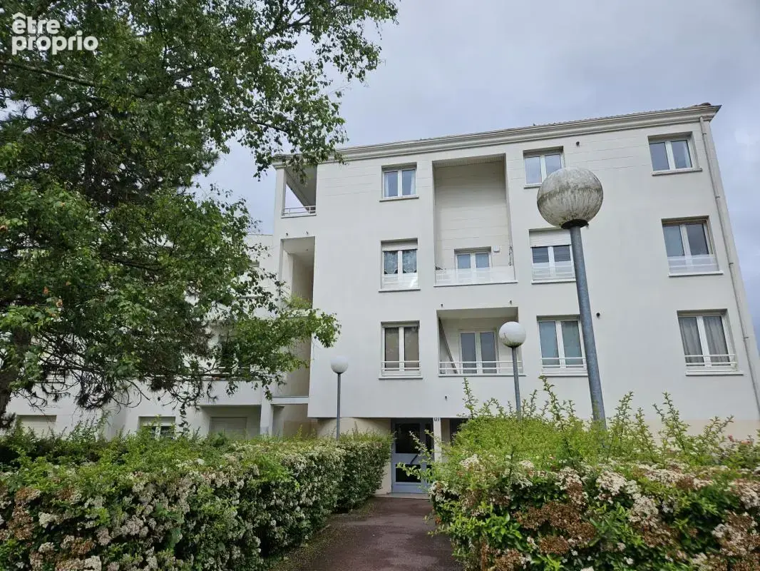 Appartement à LIEUSAINT