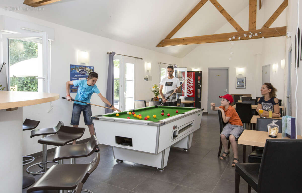 Appartement à LE TRONCHET