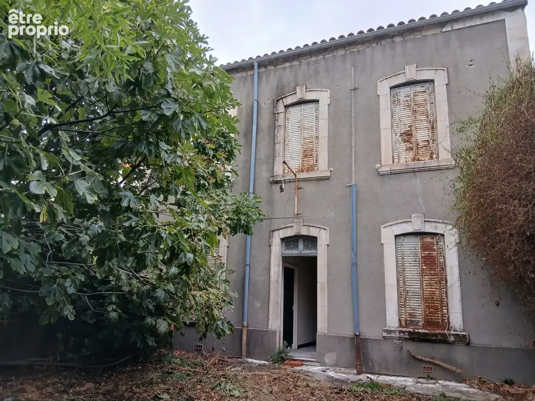 VENTE - MAISON - 12 pieces - 420 M2 - ALES - photo 2