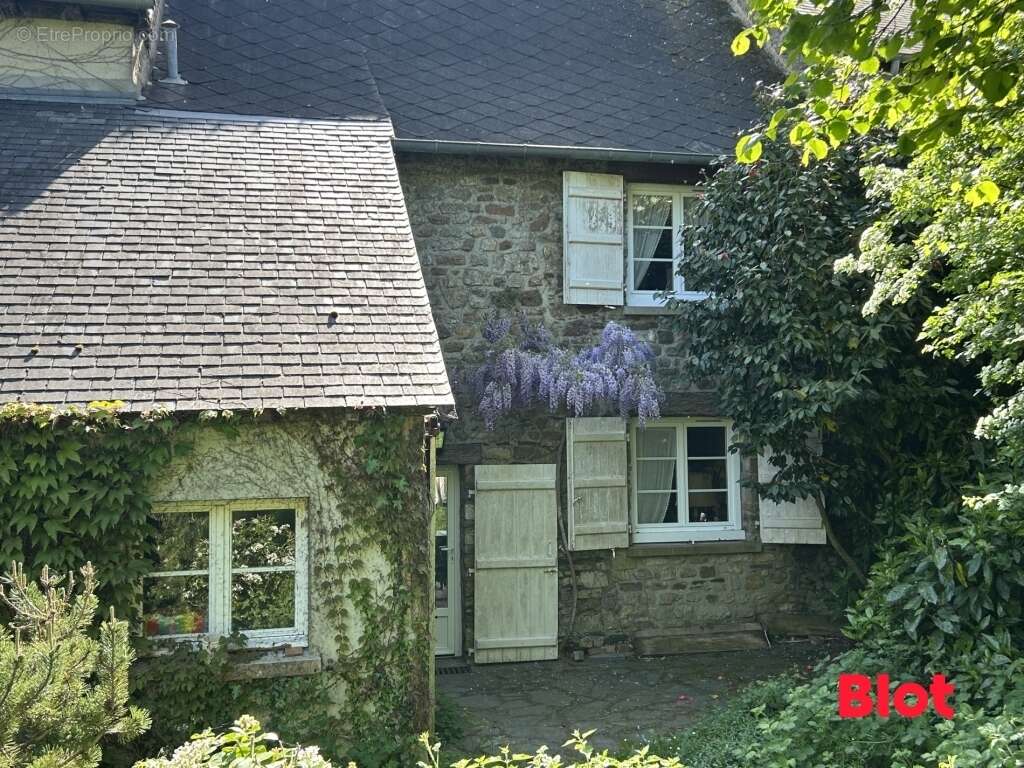 Maison à ERCE-PRES-LIFFRE