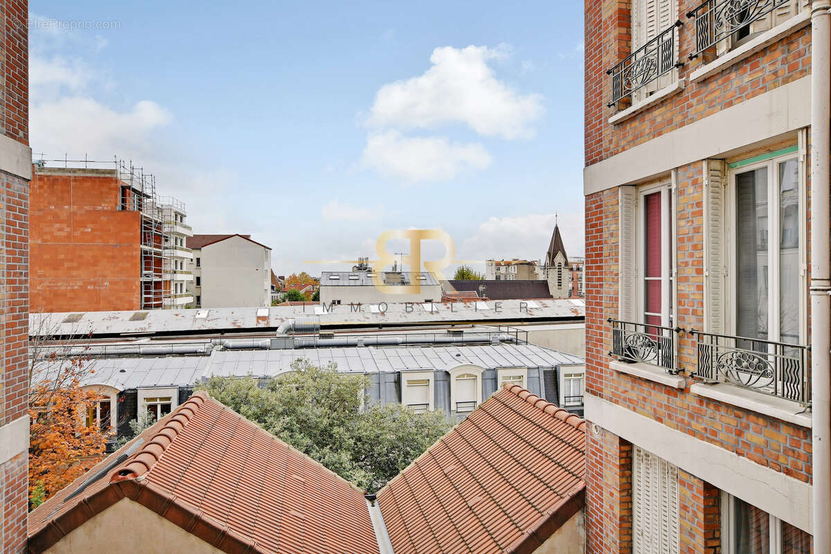 Appartement à PARIS-20E