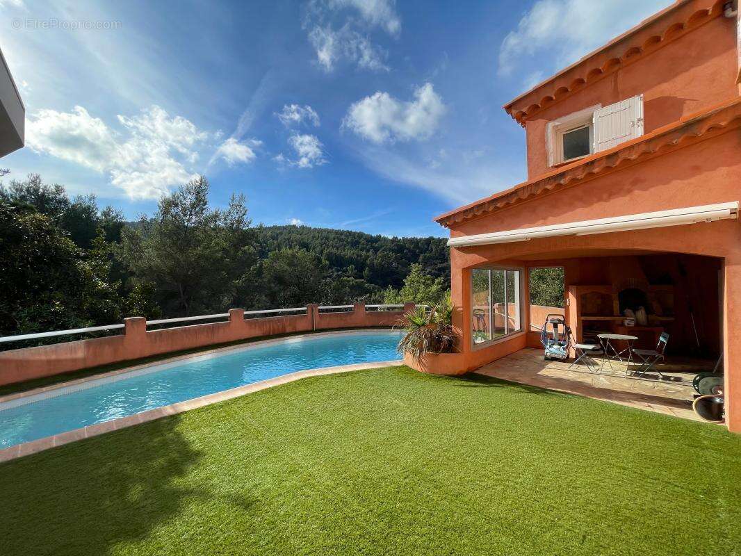 Maison à LA SEYNE-SUR-MER