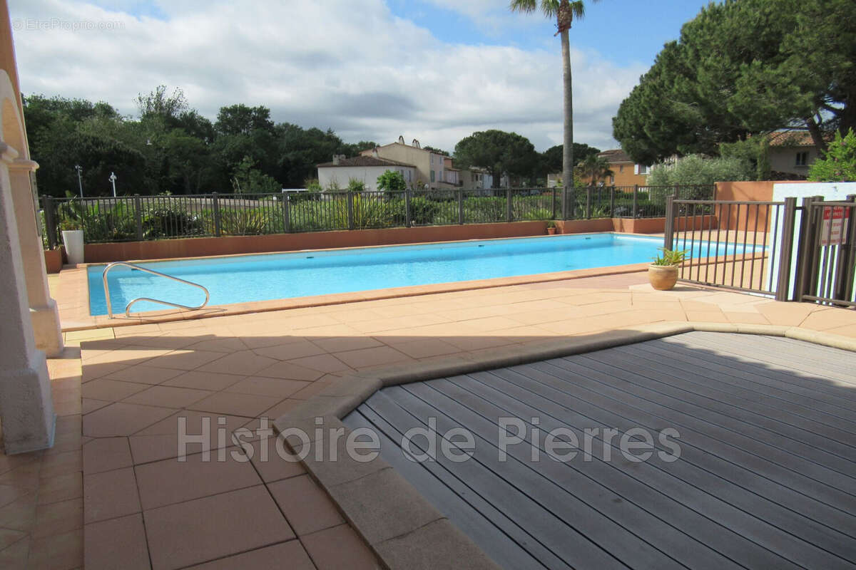 Appartement à COGOLIN