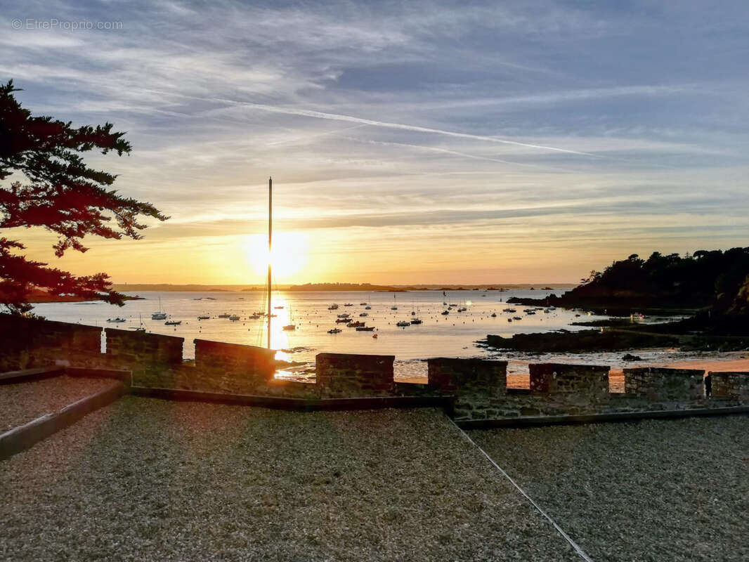 Maison à SAINT-BRIAC-SUR-MER