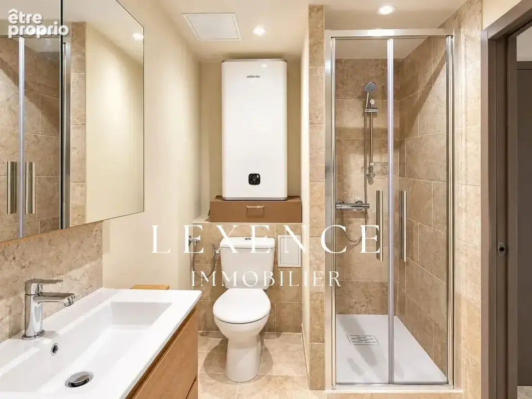 Immeuble de 135m² centre ville Mallemort - photo 10